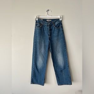 Levi’s Premium Ribcage Straight Ankle